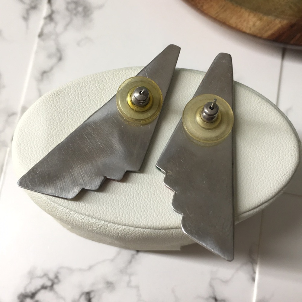 Mop Earrings - image 8